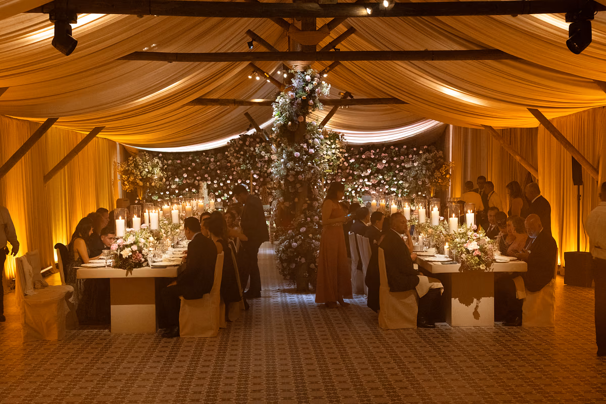 Recepción de boda fotografiada por Sequoia Studio